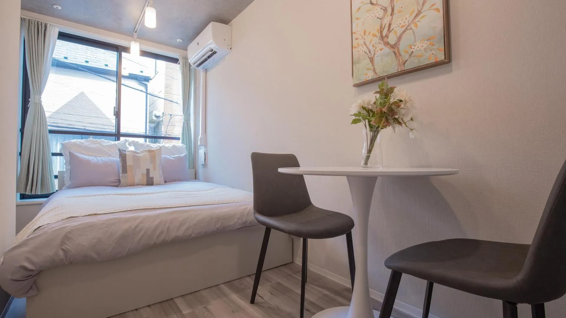 A Chic And Contemporary Trendy Bnb In The Heart Of The City- E02F Apartment Tokyo Japan